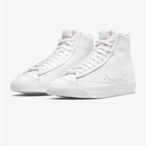 Nike Blazer Mid '77